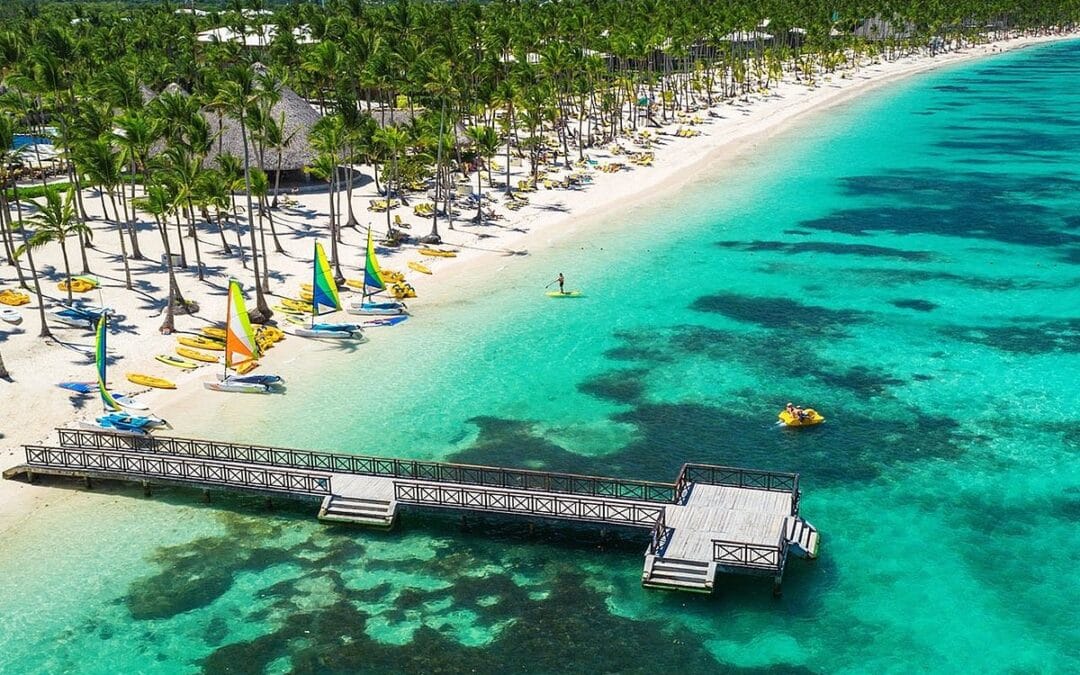 ¿Por qué miles de extranjeros están comprando propiedades en Punta Cana?