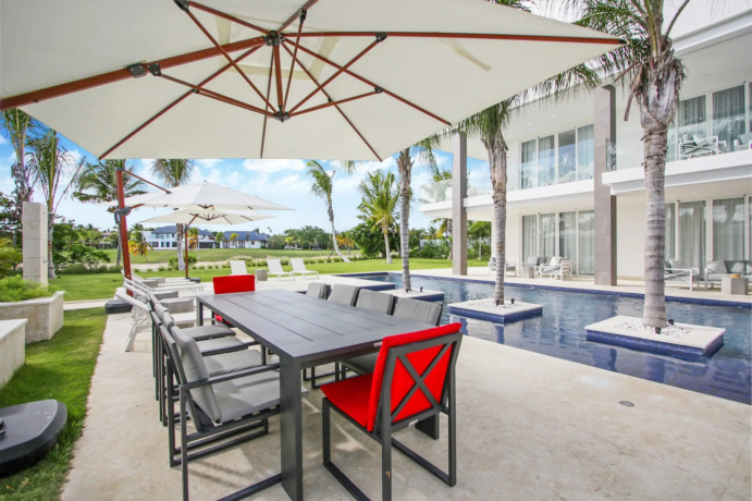 8 Habitaciones Habitaciones, 0 ,0,Villa,Alquiler Vacacional,CAP CANA,0,1180