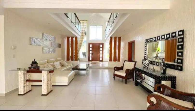 PUNTA CANA, 4 Habitaciones Habitaciones, 0 ,0,Villa,En Venta,0,1185