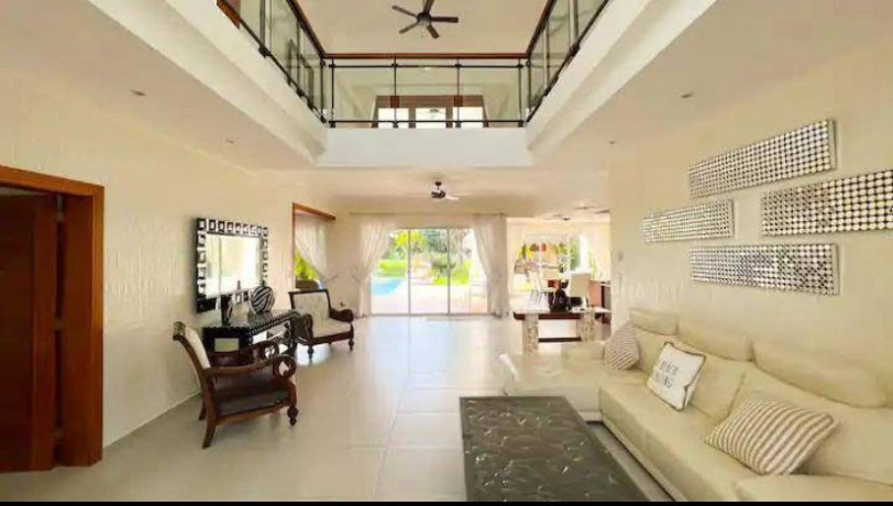 PUNTA CANA, 4 Habitaciones Habitaciones, 0 ,0,Villa,En Venta,0,1185