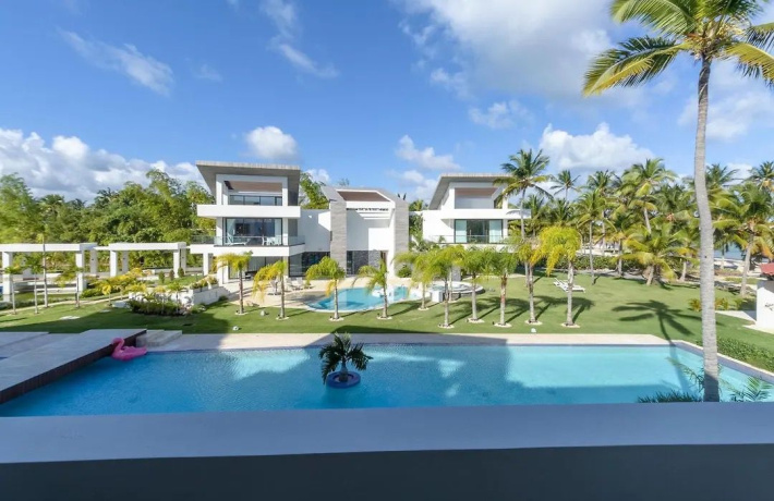 PUNTA CANA, 9 Habitaciones Habitaciones, 0 ,0,Villa,Alquiler Vacacional,CAP CANA,0,1198