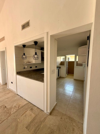 BAVARO, 3 Habitaciones Habitaciones, 0 ,2 BathroomsBathrooms,Apartamento,En Venta,COCOTAL,0,1216