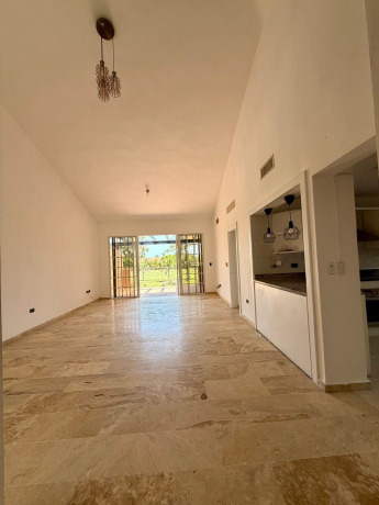 BAVARO, 3 Habitaciones Habitaciones, 0 ,2 BathroomsBathrooms,Apartamento,En Venta,COCOTAL,0,1216