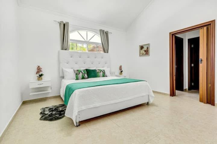 BAVARO, 4 Habitaciones Habitaciones, 0 ,5 BathroomsBathrooms,Villa,En Venta,COCOTAL ,0,1225