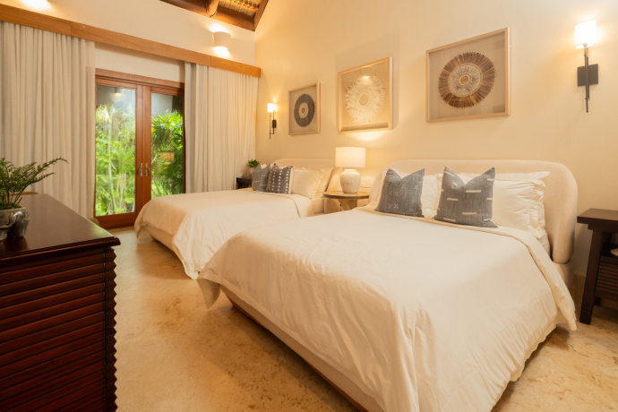Punta Cana, 6 Dormitorio Habitaciones, 0 ,7 BañoBathrooms,Villa,En Venta,0,1310